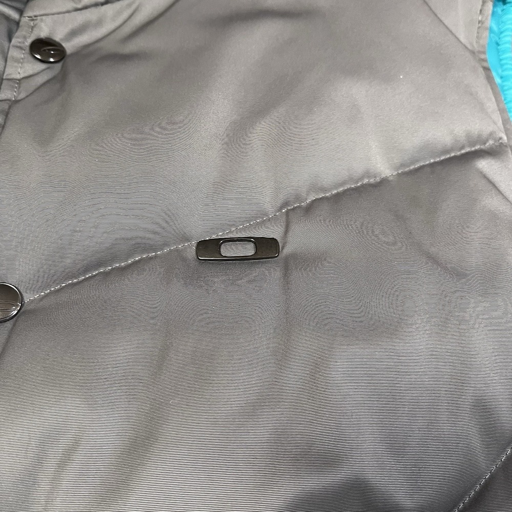Oakley Command Reversible Puffer Vest Gray Mens Size Large Y2k Insulated Winter View 3